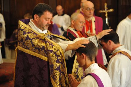 Ordinations sacerdotales - Société de la Divine Miséricorde - Toulon